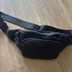 Steve Madden Black Crossbody Bag